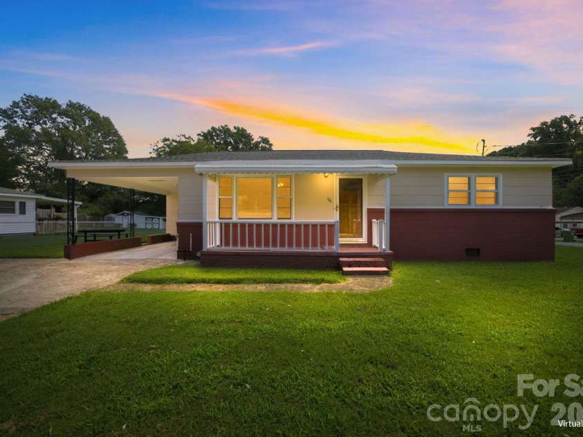 100 Abernathy Street, Mount Holly, NC 28120.  MLS# CAR4416891, YatesRealty ID 46029. 