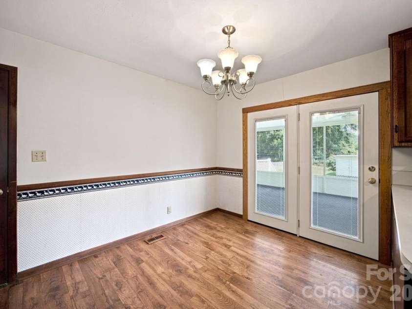 100 Abernathy Street, Mount Holly, NC 28120.  MLS# CAR4416891, YatesRealty ID 46029. 