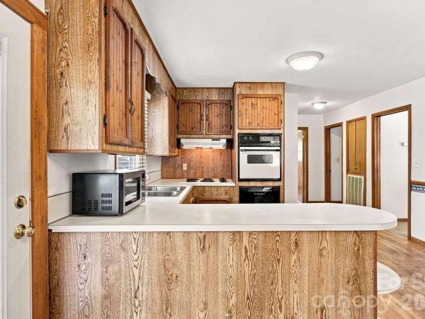 100 Abernathy Street, Mount Holly, NC 28120.  MLS# CAR4416891, YatesRealty ID 46029. 