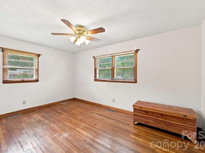 100 Abernathy Street, Mount Holly, NC 28120.  MLS# CAR4416891, YatesRealty ID 46029. 