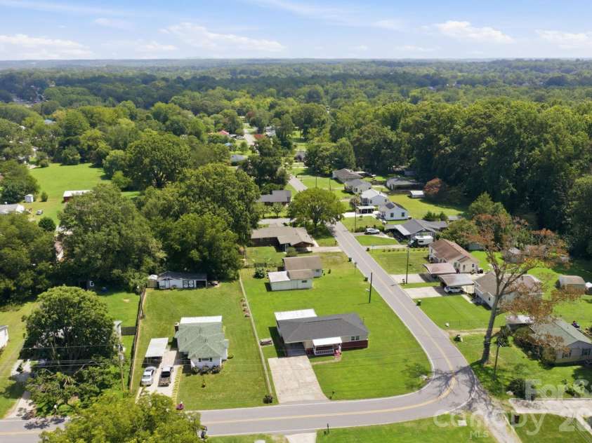 100 Abernathy Street, Mount Holly, NC 28120.  MLS# CAR4416891, YatesRealty ID 46029. 