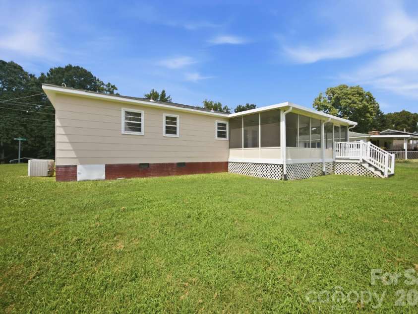 100 Abernathy Street, Mount Holly, NC 28120.  MLS# CAR4416891, YatesRealty ID 46029. 