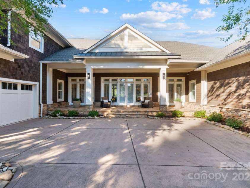 2514 Smith Harbour Drive, Denver, NC 28037.  MLS# CAR4312951, YatesRealty ID 4603. 