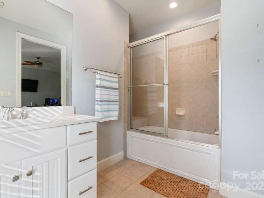 2514 Smith Harbour Drive, Denver, NC 28037.  MLS# CAR4312951, YatesRealty ID 4603. 