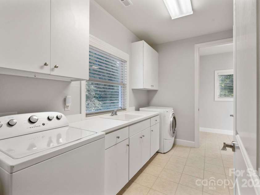 2514 Smith Harbour Drive, Denver, NC 28037.  MLS# CAR4312951, YatesRealty ID 4603. 