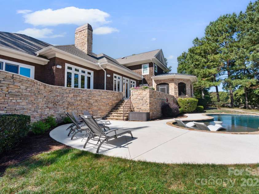 2514 Smith Harbour Drive, Denver, NC 28037.  MLS# CAR4312951, YatesRealty ID 4603. 