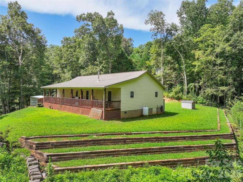 247 Poker Branch Road, Sylva, NC 28779.  MLS# CAR4414441, YatesRealty ID 46034. 