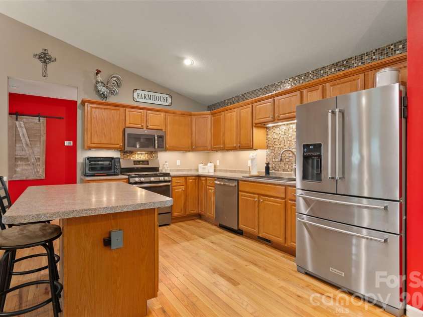 247 Poker Branch Road, Sylva, NC 28779.  MLS# CAR4414441, YatesRealty ID 46034. 