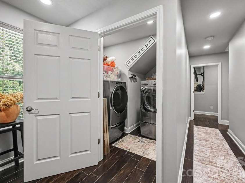 14832 Brighton Place, Charlotte, NC 28227.  MLS# CAR4416893, YatesRealty ID 46036. 