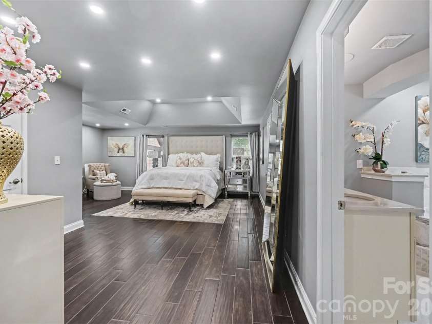 14832 Brighton Place, Charlotte, NC 28227.  MLS# CAR4416893, YatesRealty ID 46036. 