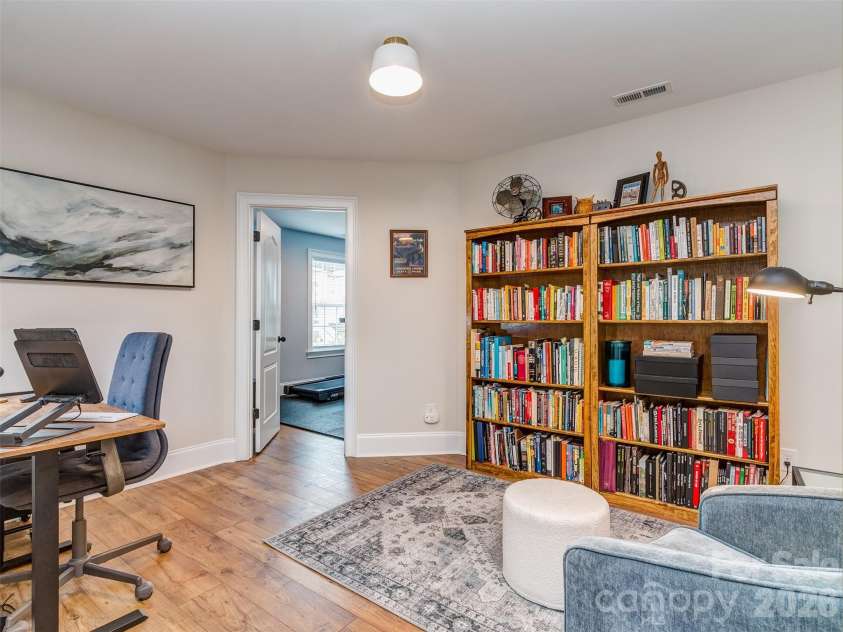 2844 Georgia Avenue, Charlotte, NC 28205.  MLS# CAR4413225, YatesRealty ID 46039. Loft / Flex space