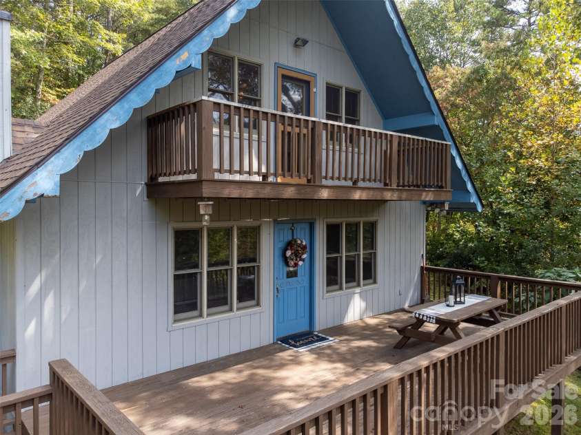 365 Duckback Trail, Whittier, NC 28789.  MLS# CAR4358257, YatesRealty ID 4604. 