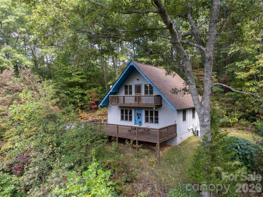 365 Duckback Trail, Whittier, NC 28789.  MLS# CAR4358257, YatesRealty ID 4604. 