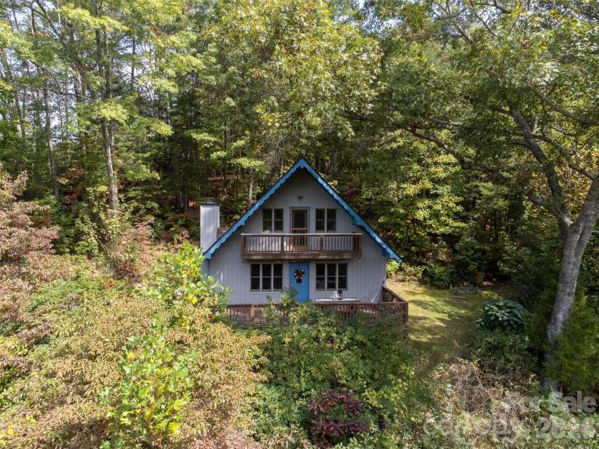 365 Duckback Trail, Whittier, NC 28789.  MLS# CAR4358257, YatesRealty ID 4604. 