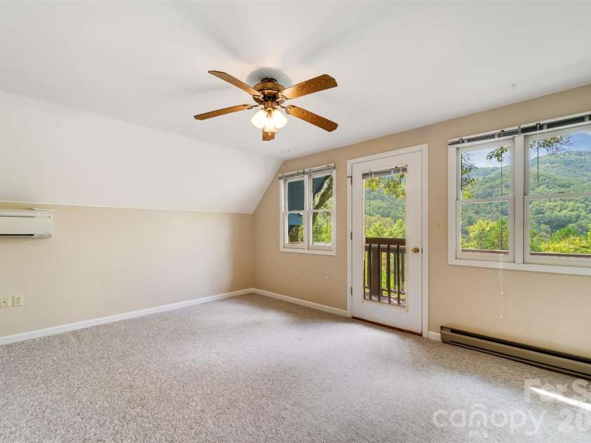 365 Duckback Trail, Whittier, NC 28789.  MLS# CAR4358257, YatesRealty ID 4604. 