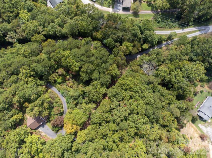 365 Duckback Trail, Whittier, NC 28789.  MLS# CAR4358257, YatesRealty ID 4604. 