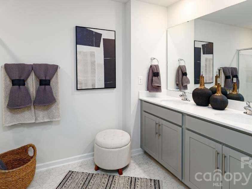 313 Audrey Loop Road, Candler, NC 28715.  MLS# CAR4417070, YatesRealty ID 46040. Photos are representative