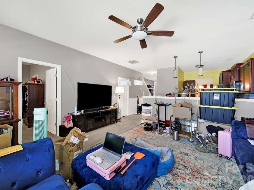 2748 Bramble Ridge Court, Charlotte, NC 28215.  MLS# CAR4410173, YatesRealty ID 46042. 