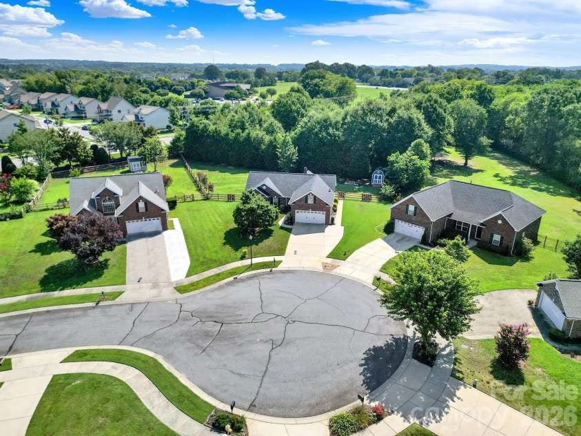 849 Treva Anne Drive, Concord, NC 28027.  MLS# CAR4369933, YatesRealty ID 46044. 