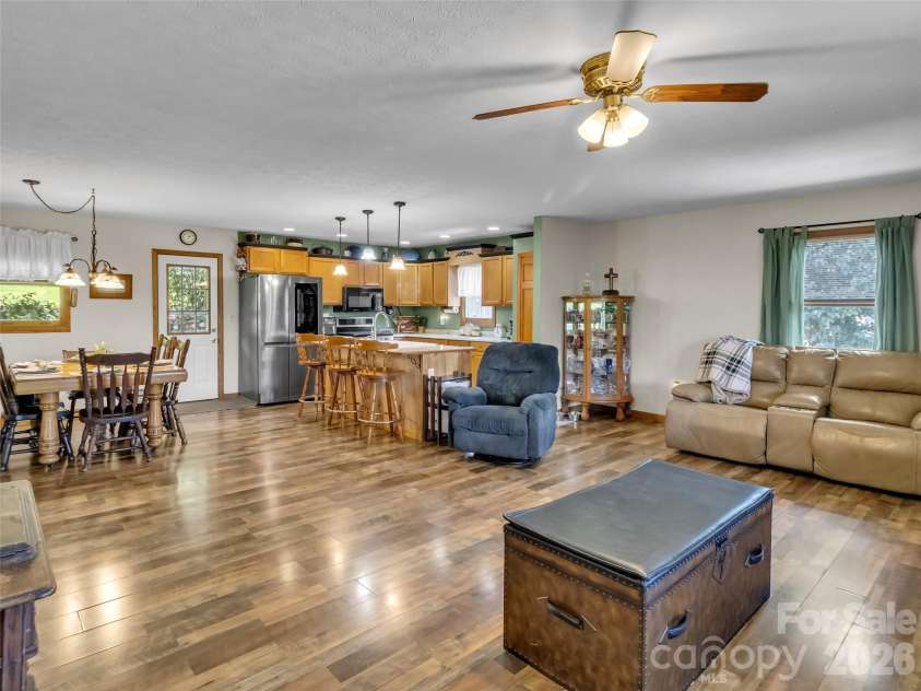 555 Acres View Drive, Waynesville, NC 28786.  MLS# CAR4417073, YatesRealty ID 46045. 