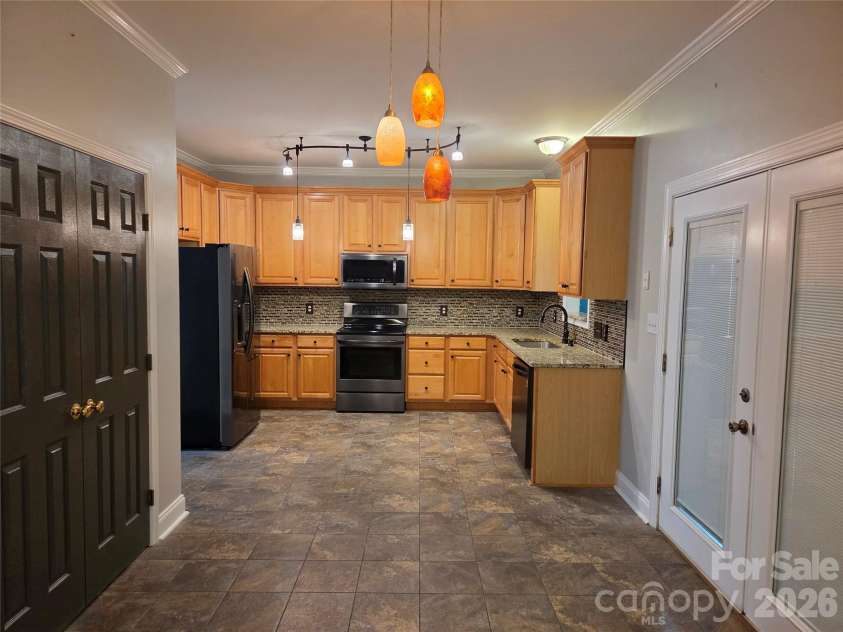 2301 Bilverlor Court, Mount Pleasant, NC 28124.  MLS# CAR4410398, YatesRealty ID 46048. 