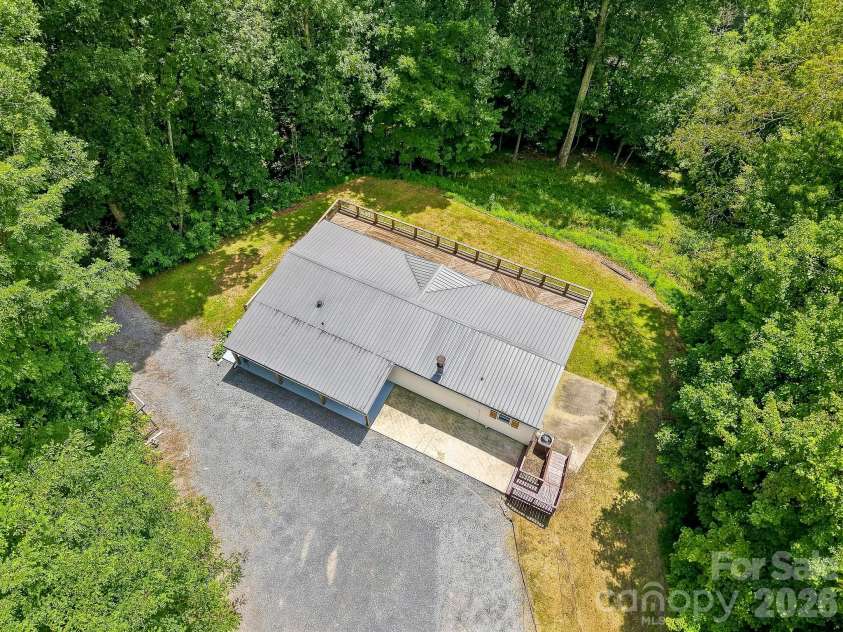 520 Maranatha Way, Waynesville, NC 28785.  MLS# CAR4415175, YatesRealty ID 46050. 