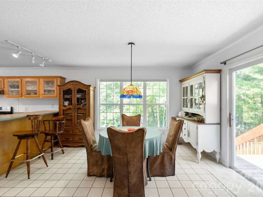 2230 Walnut Hollow Road, Brevard, NC 28712.  MLS# CAR4416763, YatesRealty ID 46059. 