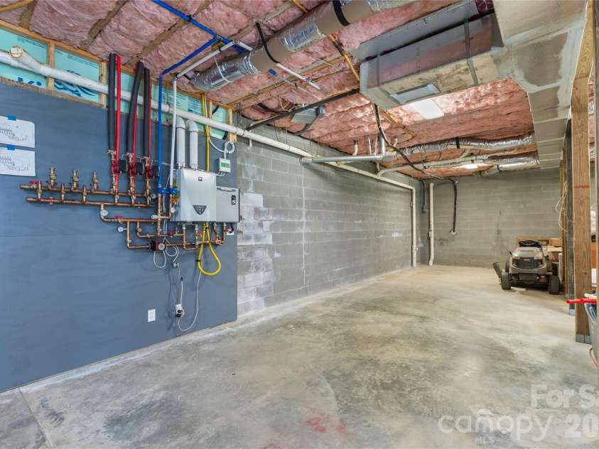 2230 Walnut Hollow Road, Brevard, NC 28712.  MLS# CAR4416763, YatesRealty ID 46059. 
