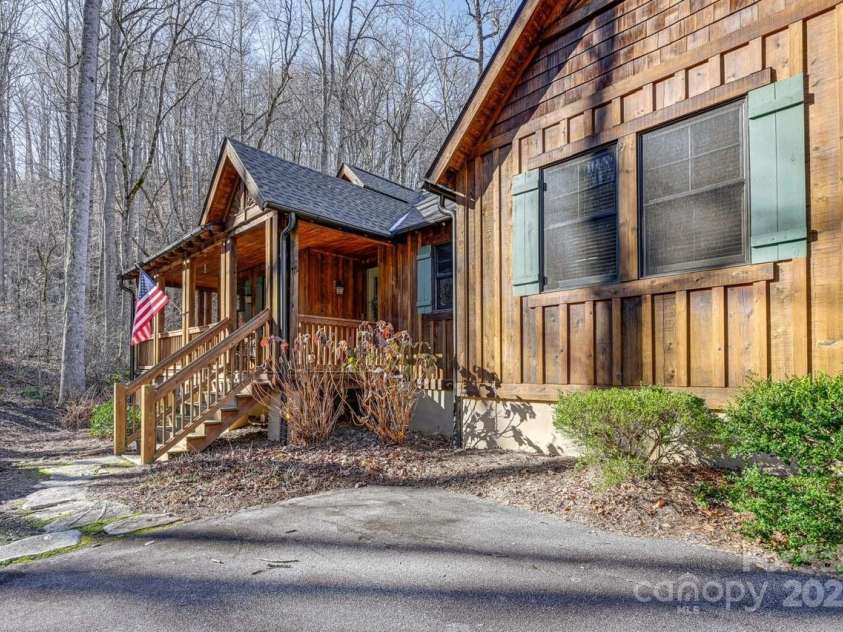 220 Boulder Creek Lane, Tuckasegee, NC 28783.  MLS# CAR4242875, YatesRealty ID 4606. 