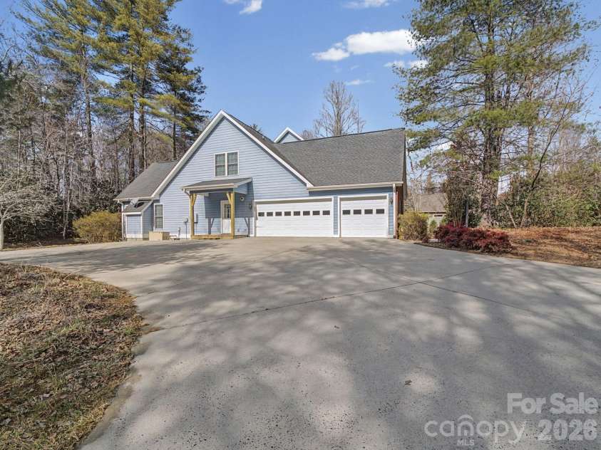 220 Jonathan Creek Drive, Etowah, NC 28729.  MLS# CAR4340681, YatesRealty ID 4606. 
