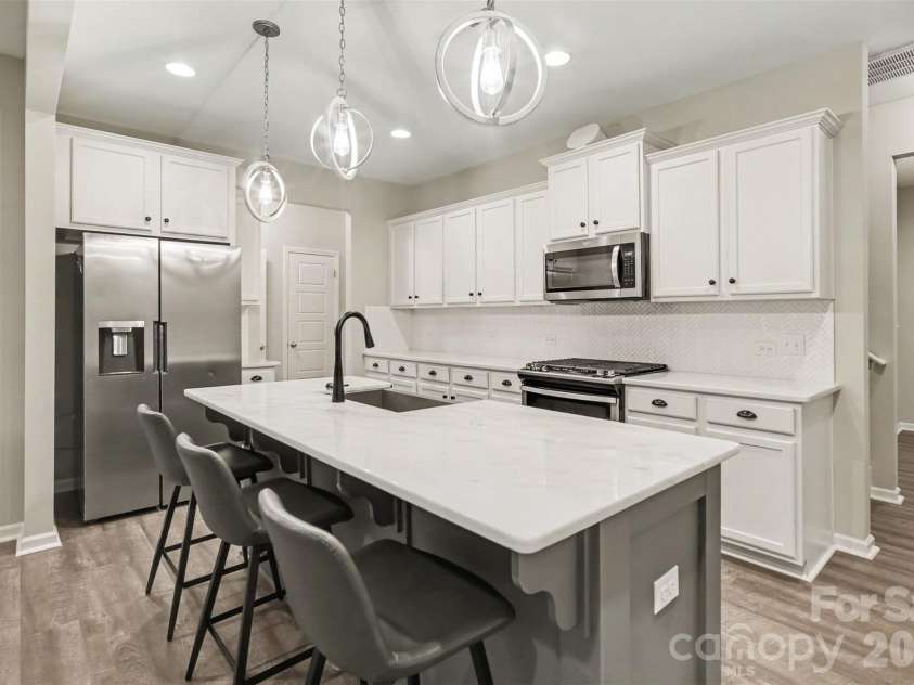 1138 Streamside Lane, York, SC 29745.  MLS# CAR4415623, YatesRealty ID 46062. 