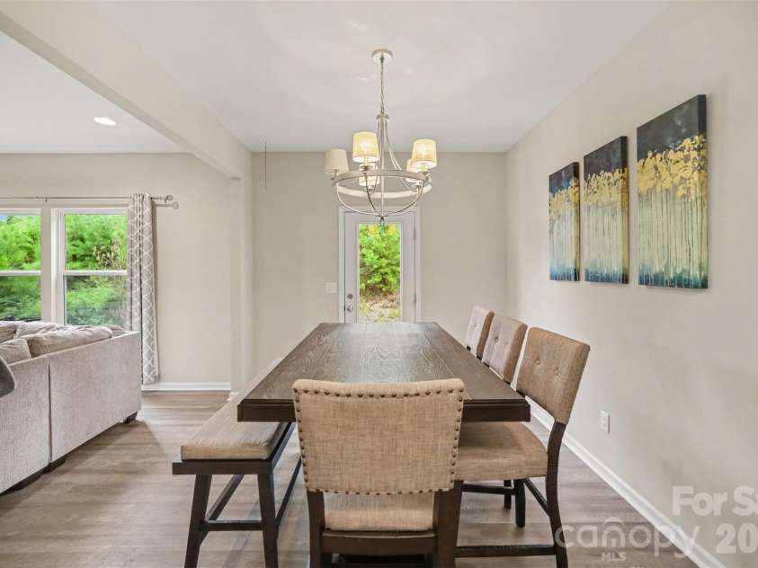 1138 Streamside Lane, York, SC 29745.  MLS# CAR4415623, YatesRealty ID 46062. 