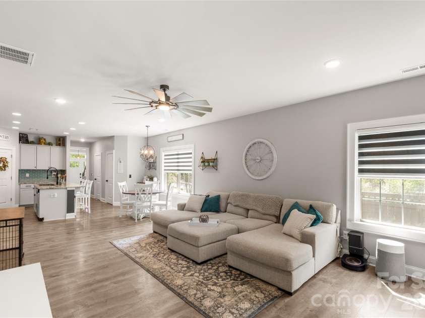 836 Hardin Street, Lancaster, SC 29720.  MLS# CAR4412825, YatesRealty ID 46063. 