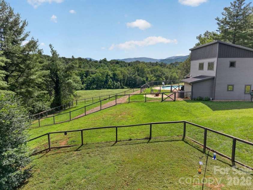 208 Gravely Branch Road, Fletcher, NC 28732.  MLS# CAR4412630, YatesRealty ID 46064. 