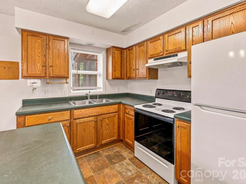 253 Nors Way, Lake Lure, NC 28746.  MLS# CAR4417067, YatesRealty ID 46065. 