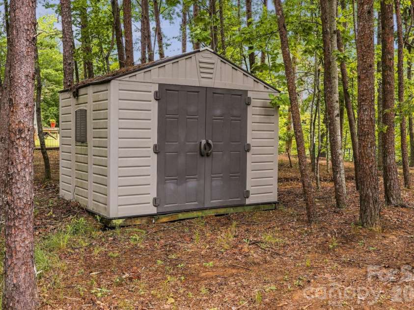 253 Nors Way, Lake Lure, NC 28746.  MLS# CAR4417067, YatesRealty ID 46065. 