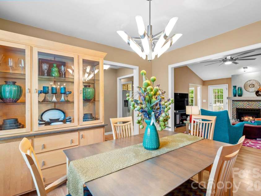 189 River Birch Circle, Mooresville, NC 28115.  MLS# CAR4416223, YatesRealty ID 46067. 