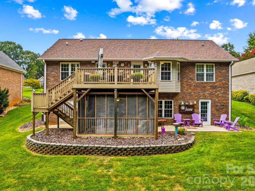 189 River Birch Circle, Mooresville, NC 28115.  MLS# CAR4416223, YatesRealty ID 46067. 