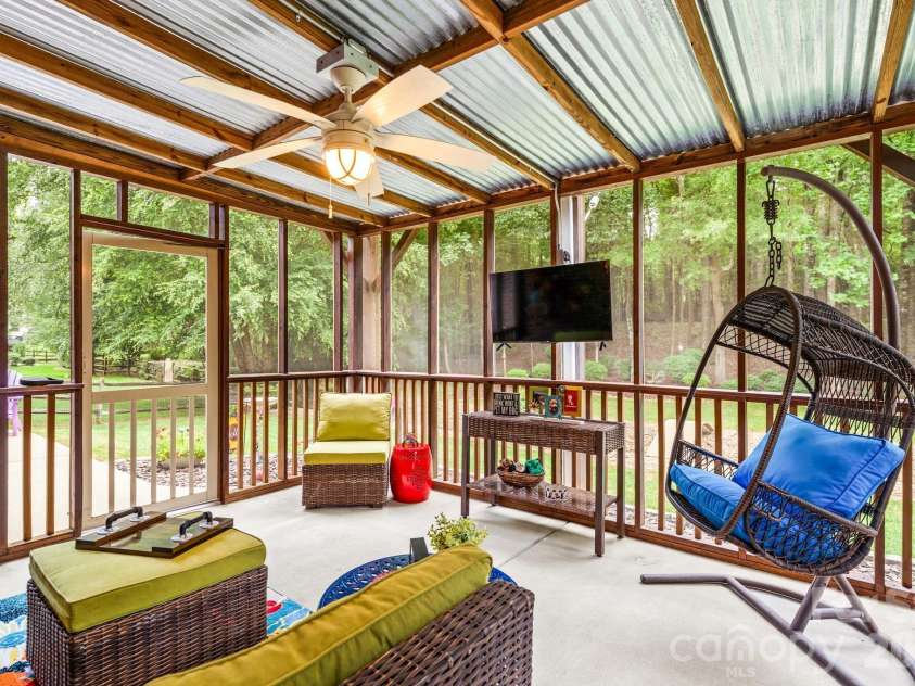 189 River Birch Circle, Mooresville, NC 28115.  MLS# CAR4416223, YatesRealty ID 46067. 