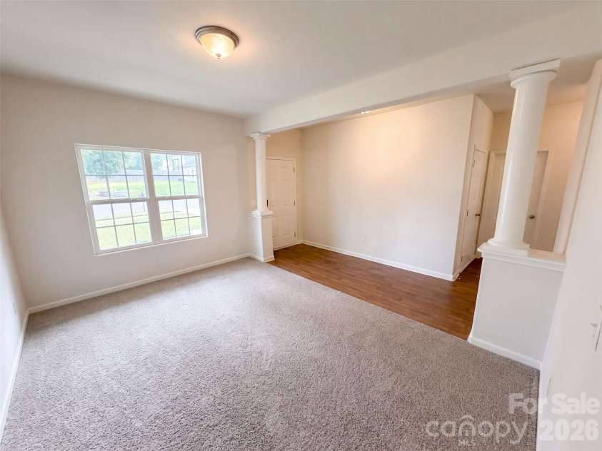 8815 First Run Court, Charlotte, NC 28215.  MLS# CAR4417114, YatesRealty ID 46069. 