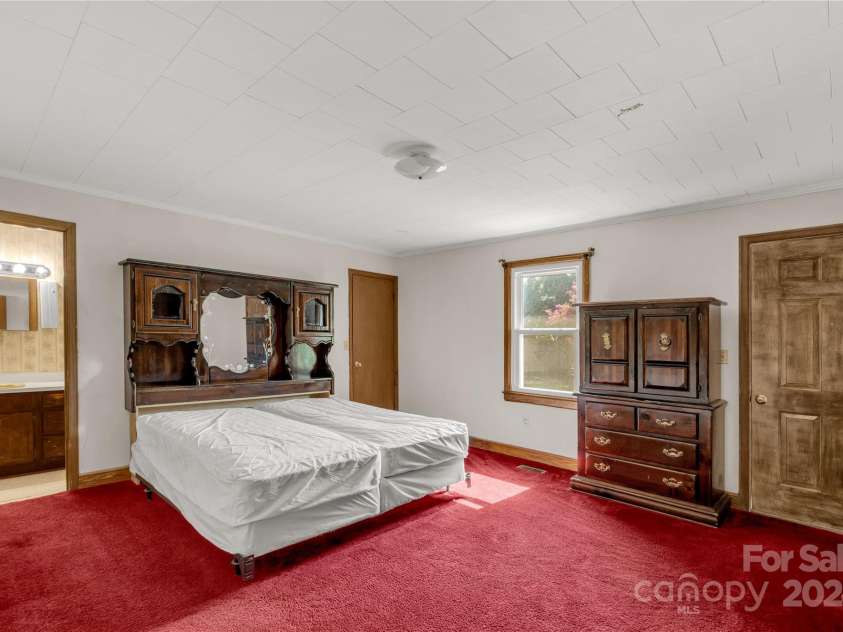 2017 and 2025 Filbert Highway, York, SC 29745.  MLS# CAR4177809, YatesRealty ID 4607. 