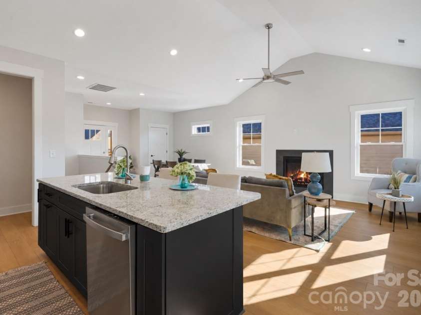 21 Sandstone Drive, Weaverville, NC 28787.  MLS# CAR4358696, YatesRealty ID 4607. 