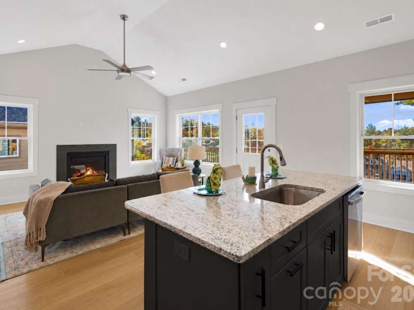 21 Sandstone Drive, Weaverville, NC 28787.  MLS# CAR4358696, YatesRealty ID 4607. 
