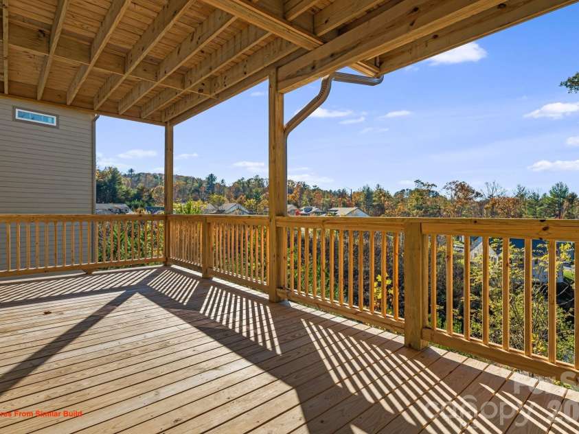 21 Sandstone Drive, Weaverville, NC 28787.  MLS# CAR4358696, YatesRealty ID 4607. From similar listing