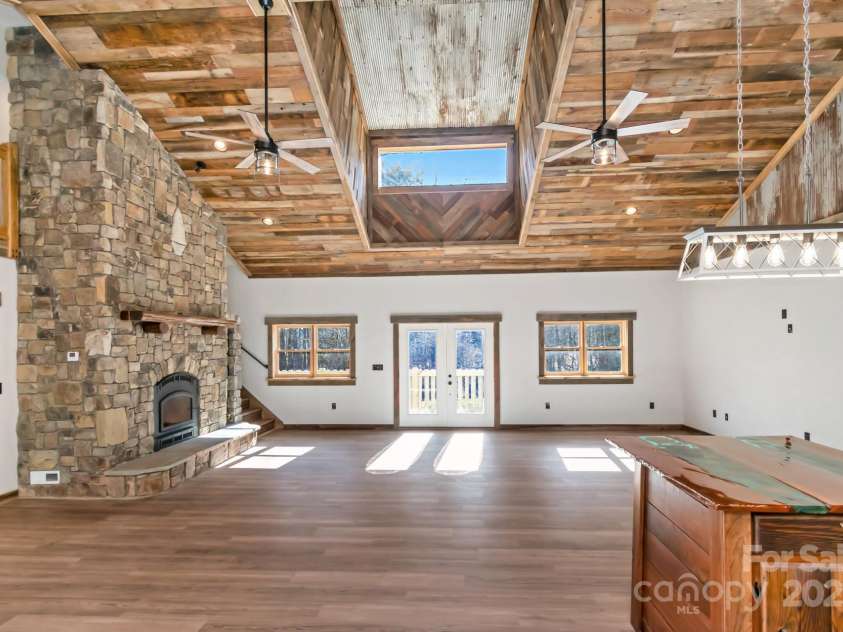 486 Hunter-Lysik Way, Laurel Springs, NC 28644.  MLS# CAR4325096, YatesRealty ID 4607. 