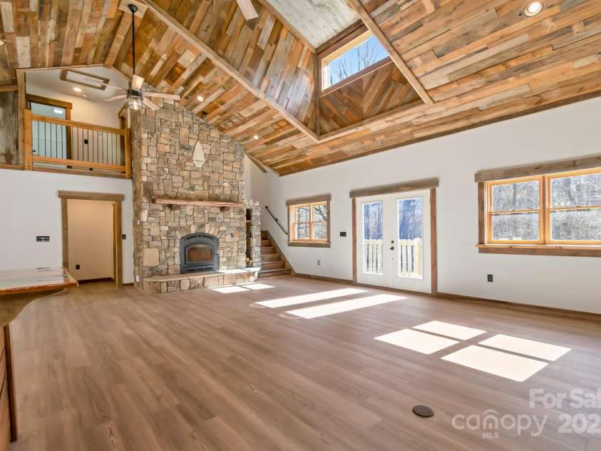 486 Hunter-Lysik Way, Laurel Springs, NC 28644.  MLS# CAR4325096, YatesRealty ID 4607. 