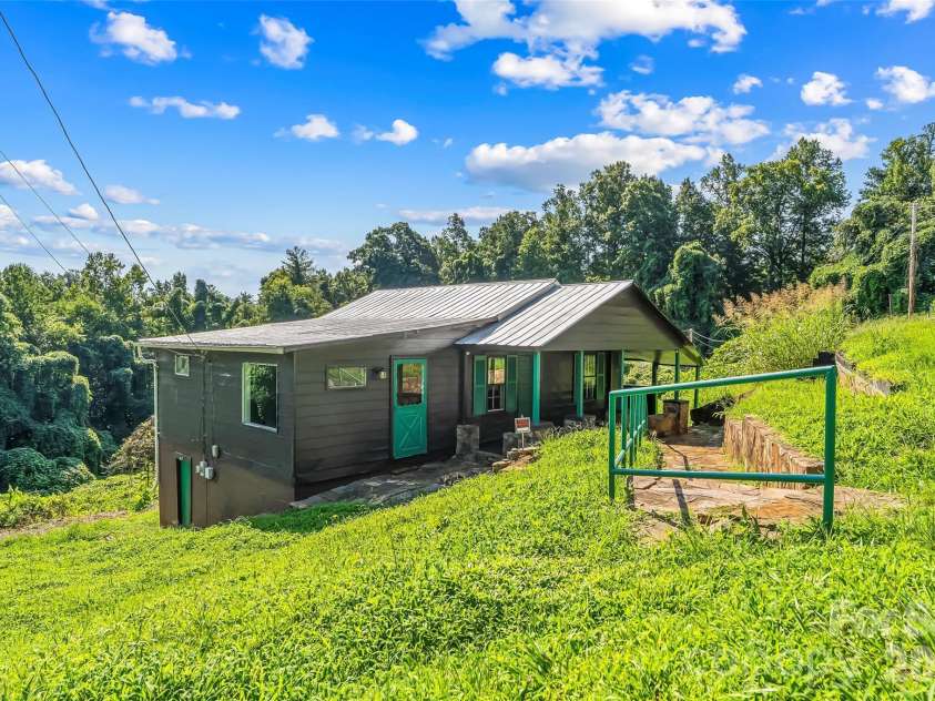 4576 St Pauls Church Road, Morganton, NC 28655.  MLS# CAR4410660, YatesRealty ID 46071. 