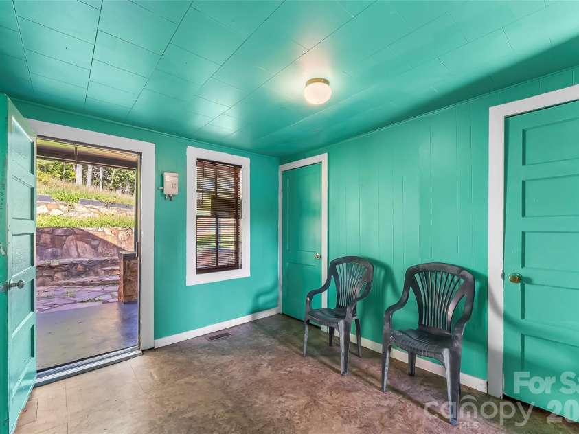 4576 St Pauls Church Road, Morganton, NC 28655.  MLS# CAR4410660, YatesRealty ID 46071. 