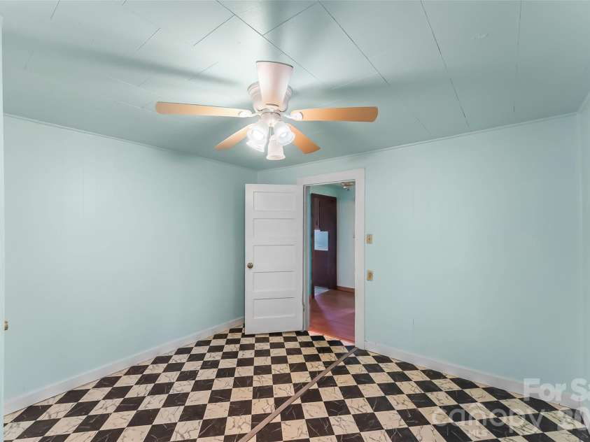 4576 St Pauls Church Road, Morganton, NC 28655.  MLS# CAR4410660, YatesRealty ID 46071. 