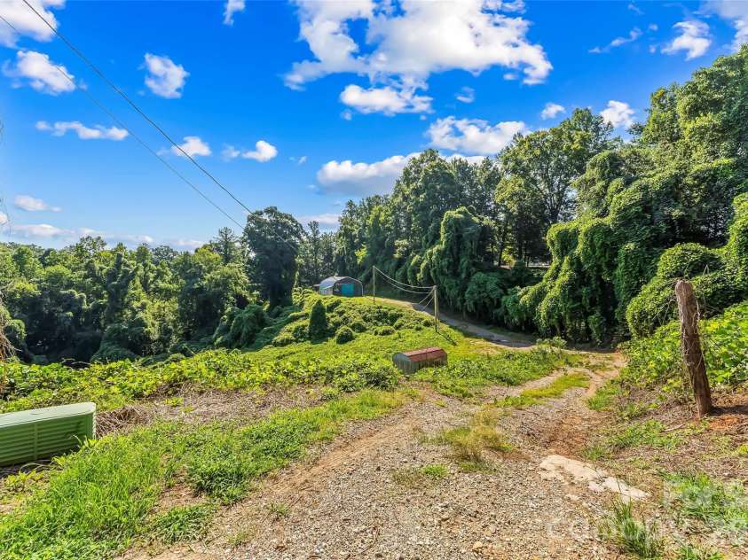 4576 St Pauls Church Road, Morganton, NC 28655.  MLS# CAR4410660, YatesRealty ID 46071. 